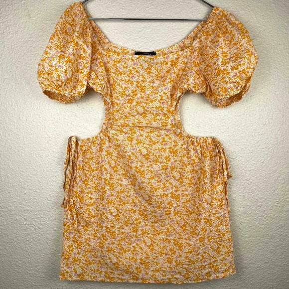 Cider Yellow Floral Cut Out Mini Dress NWT - Picture 3 of 8